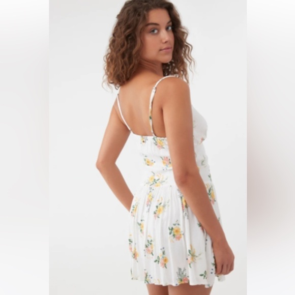 🔆O’Neill🔆 SLADE MINI DRESS CUTE Embroidered 70’s vacation girly - Picture 10 of 15